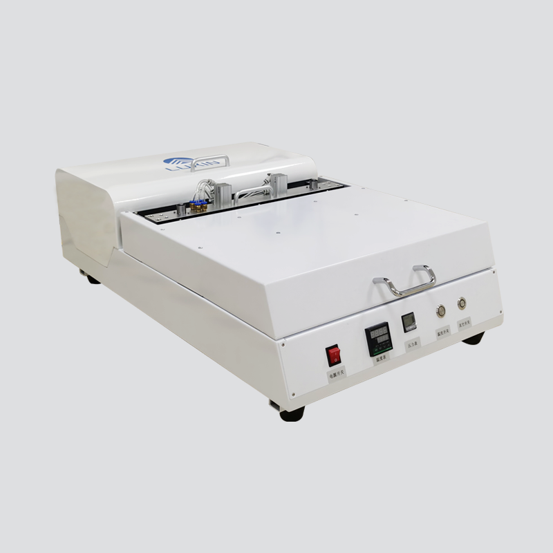 12寸貼膜機(jī)1