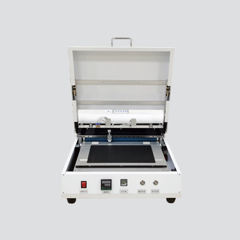 12寸貼膜機(jī)3