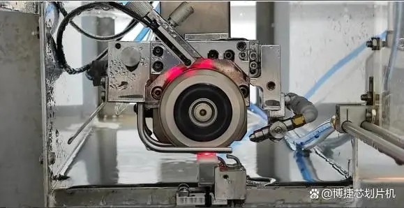 劃片機在劃切工藝中需要注意以下幾點